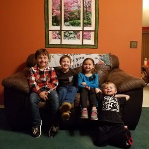 Meet your Posher, Elizabeth